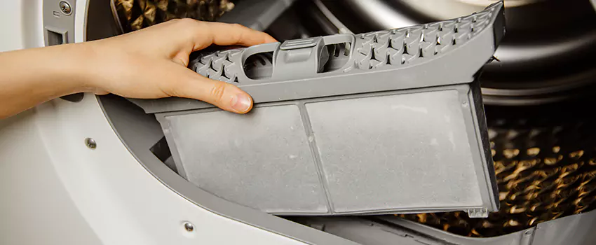 Signs Of A Clogged Dryer Lint Trap in Monroe, North Carolina